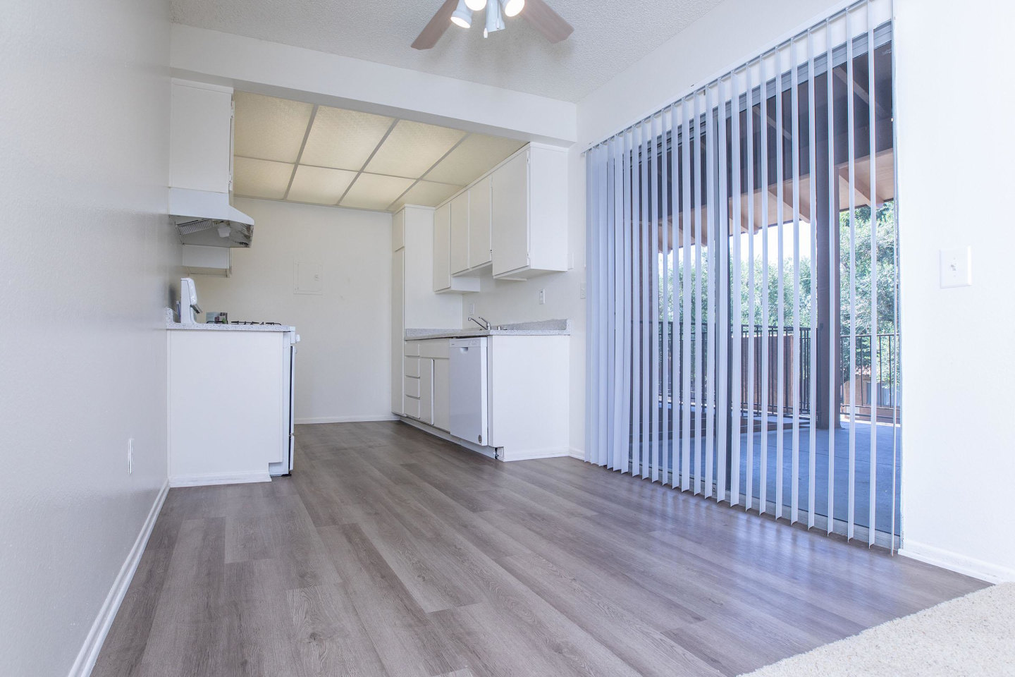 Belinda Apartment Homes Image 33