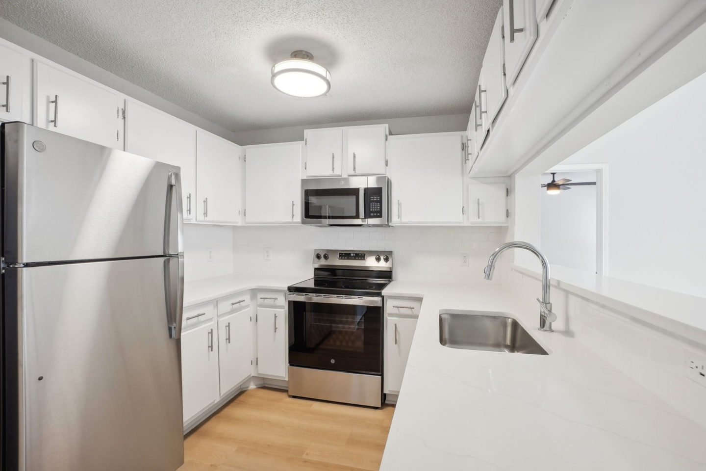 Cambridge Park Apartments Image 1