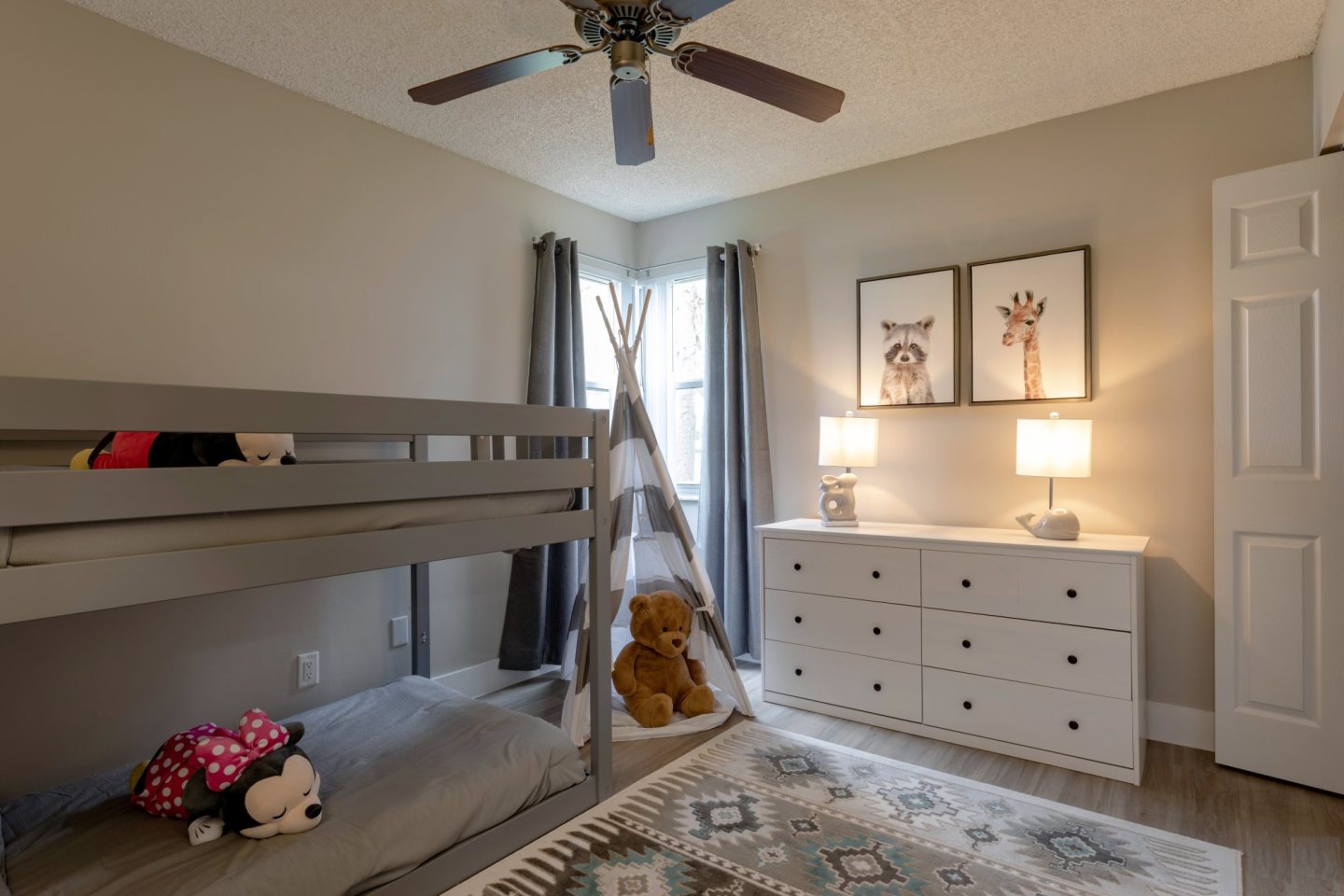 Welleby Lake Club Apartments Image 3