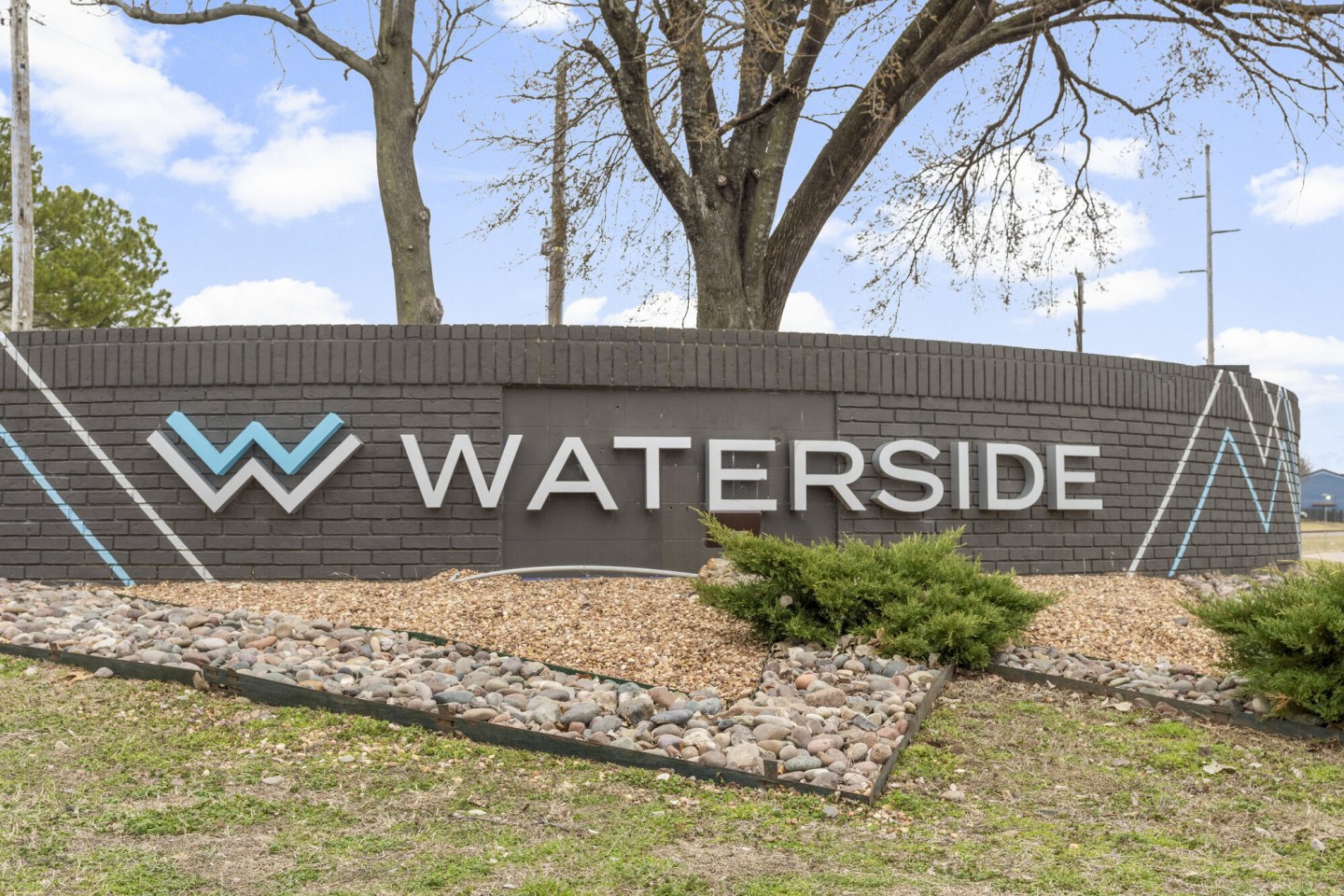 Waterside Image 4