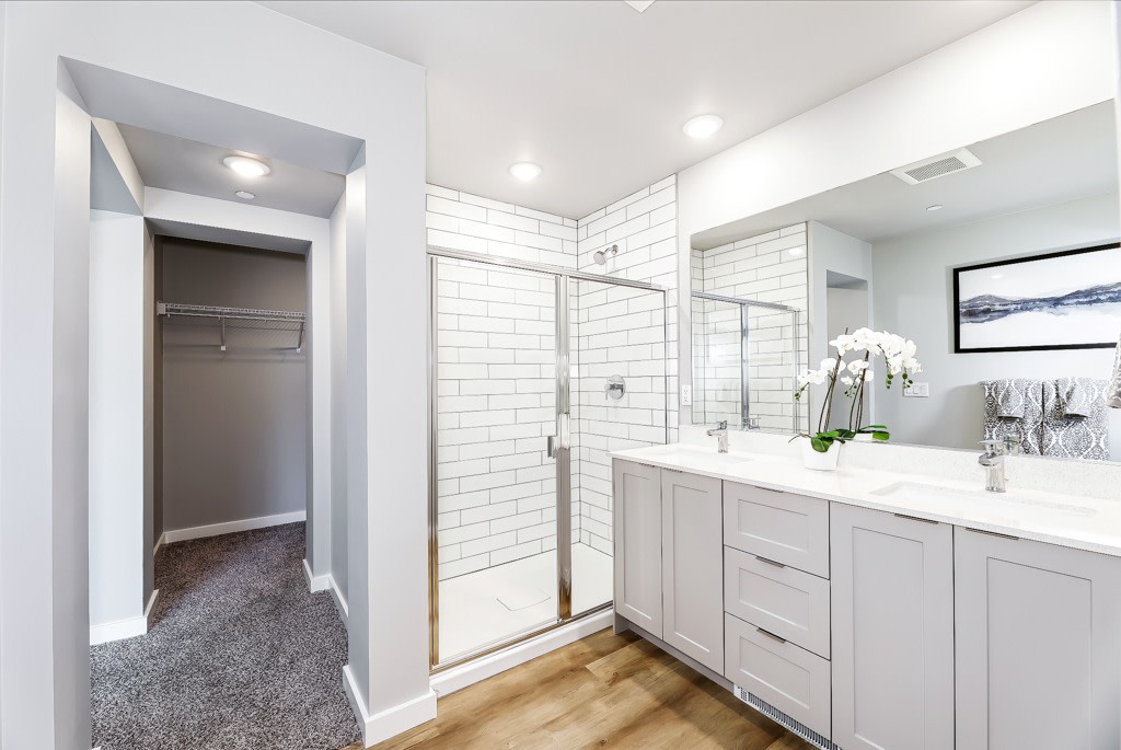 Duvall Village Townhomes Image 12