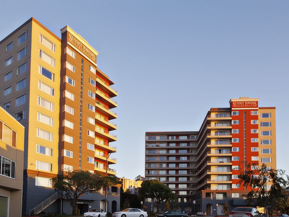 Avalon Sunset Towers Image 23