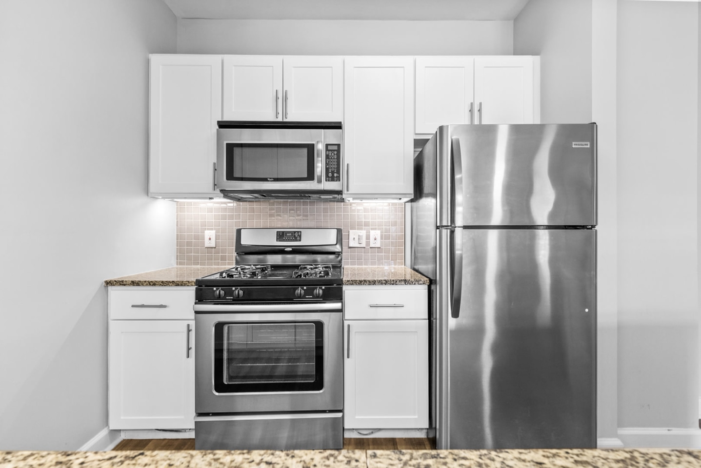 Harbor Pointe Image 79