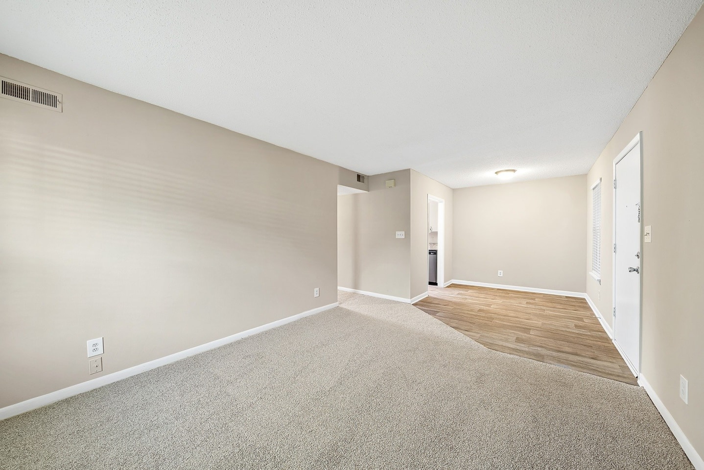 Wellington Place Image 14