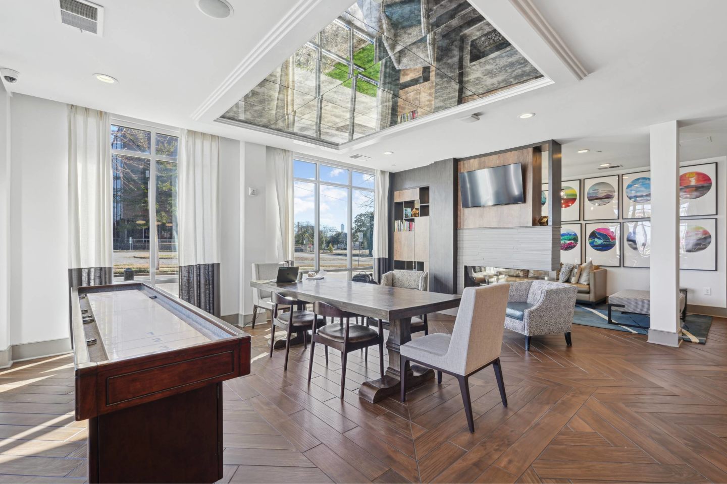 605 West End Image 10