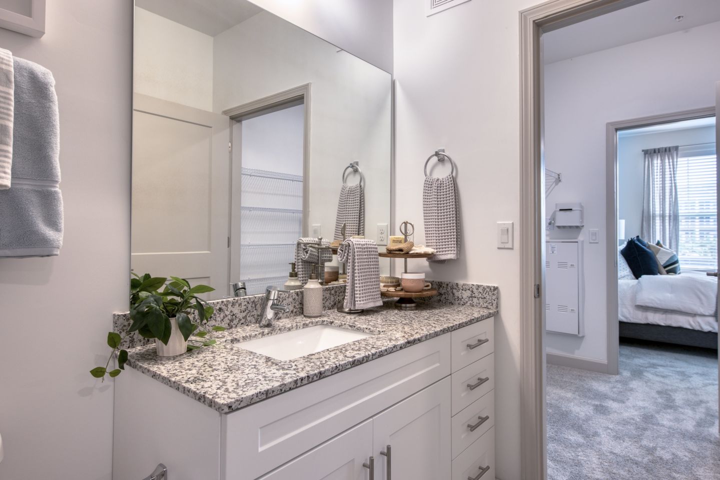 Pointe at Palm Bay Image 10