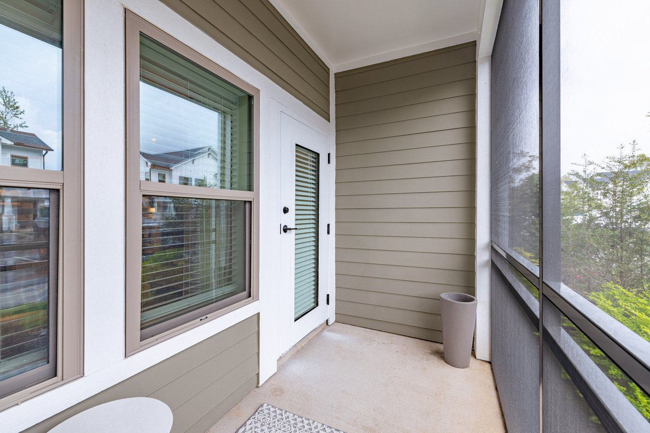 Botanic Luxury Apartments Image 21