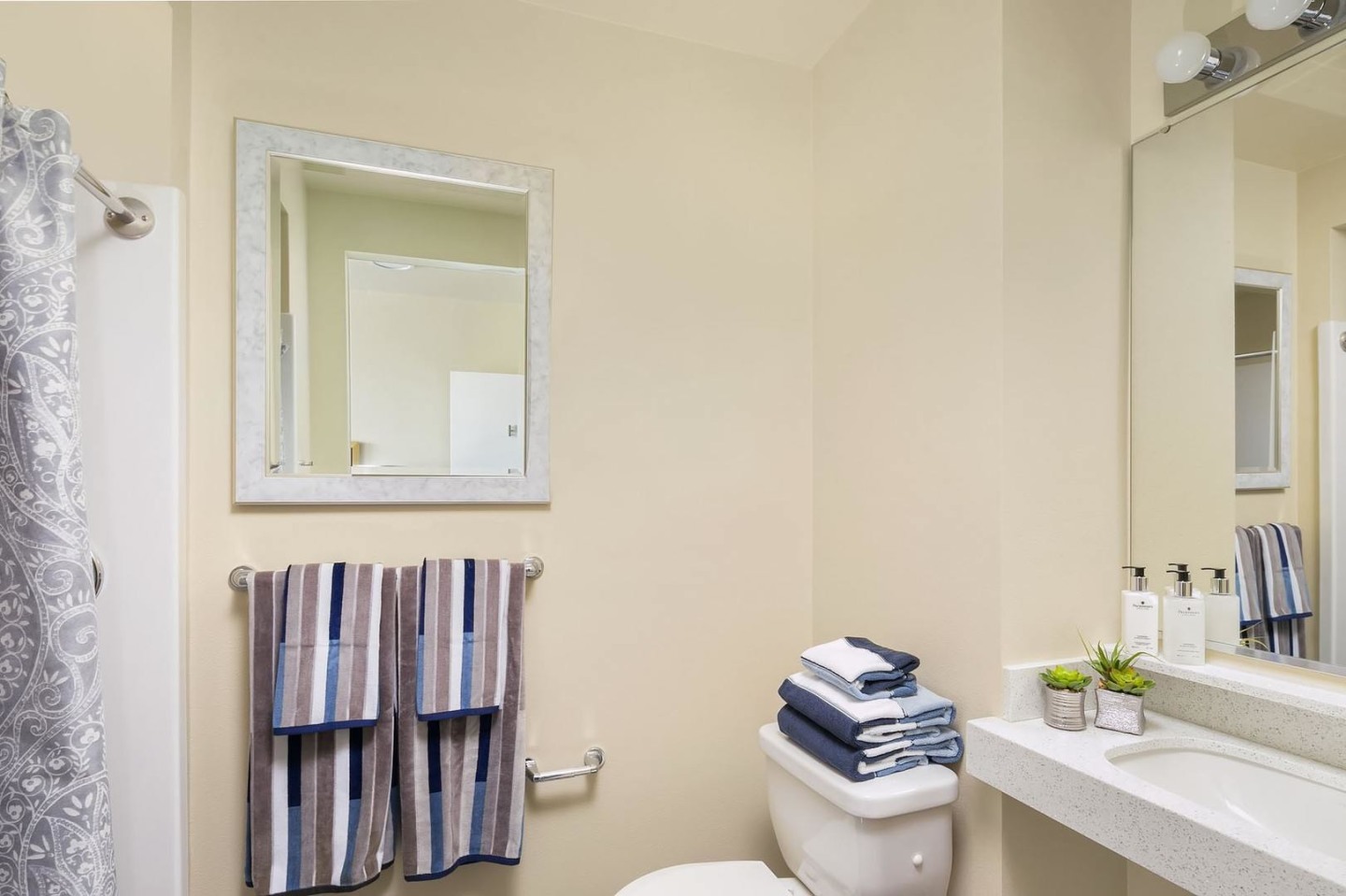 Cubix North Park Apartments Image 7