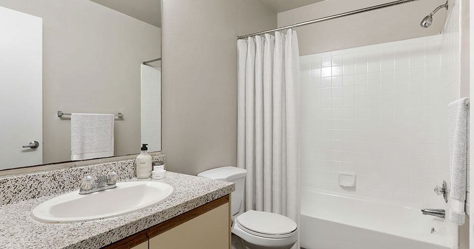 Gulfshore Apartment Homes Image 10