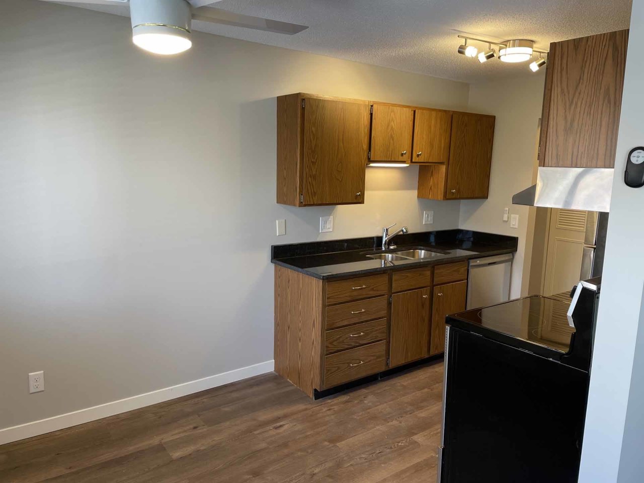 7th Avenue Apartments Image 15