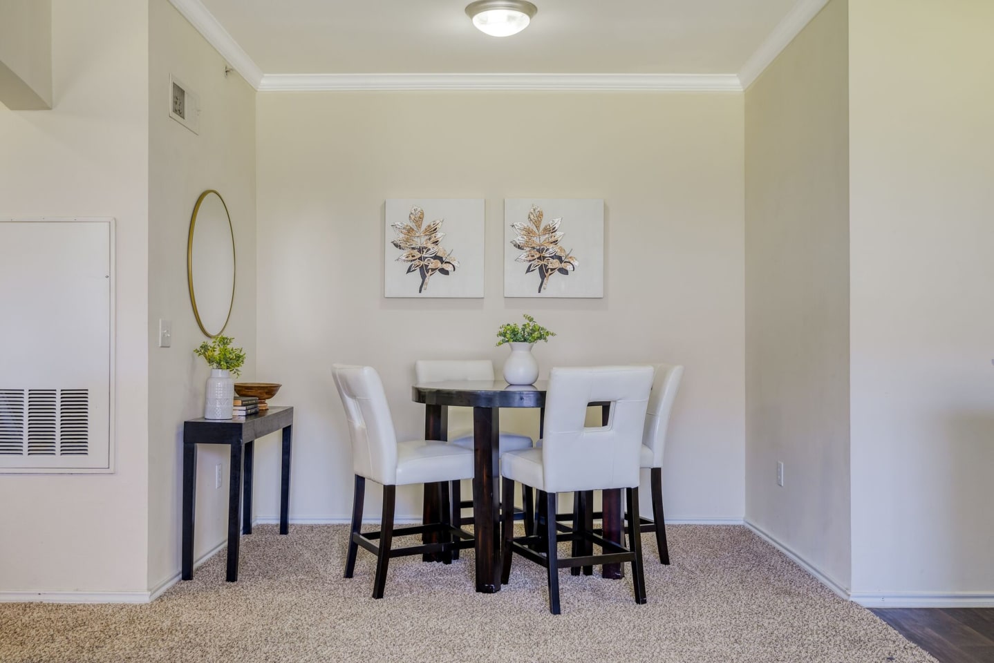 Kensington Park Apartment Homes Image 2