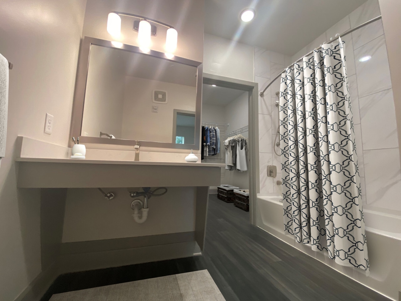 Flats at Springhurst Image 40
