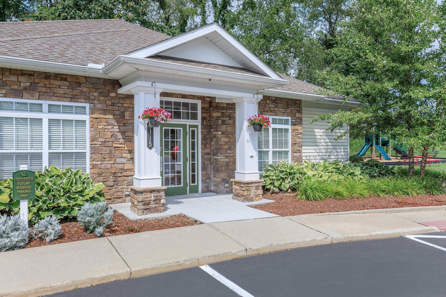 Pebblebrook Apartments Image 6