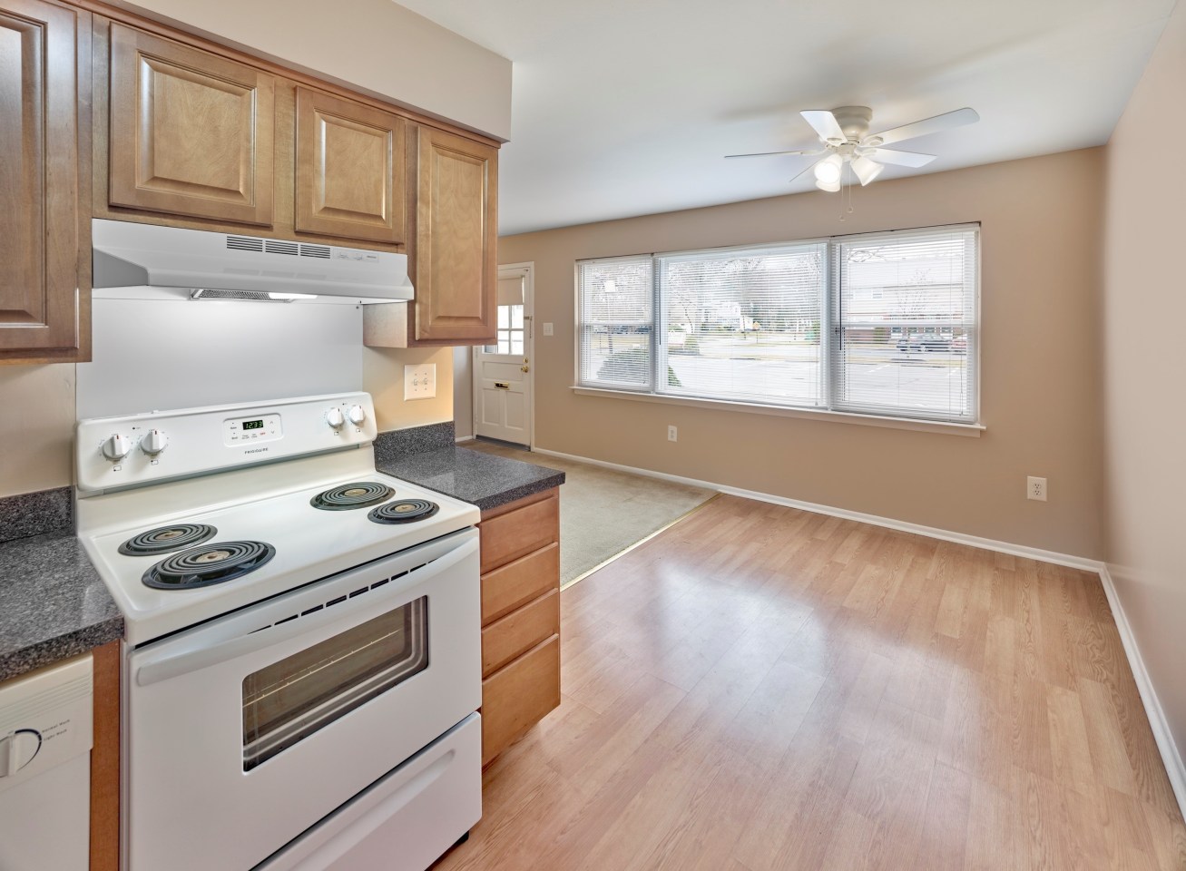 Maple Grand Image 3