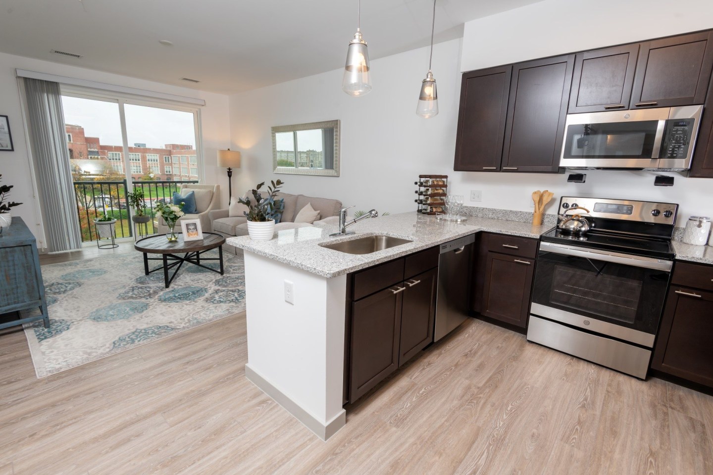 55+ Senior Living Community - Zen Apartments Image 15