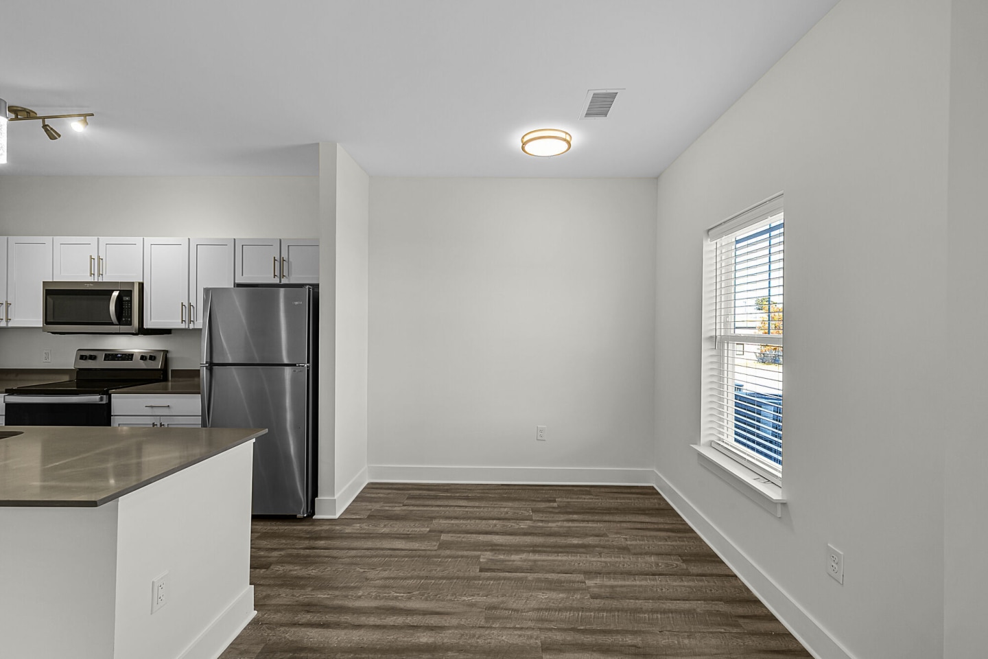 The Apartments at Copper Creek Image 24