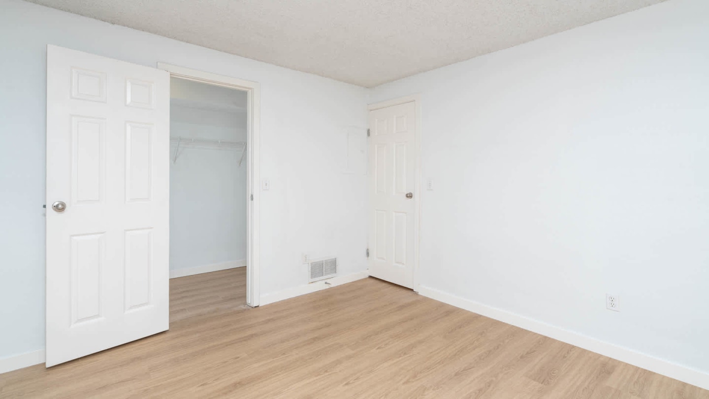 Redmond Court Image 19