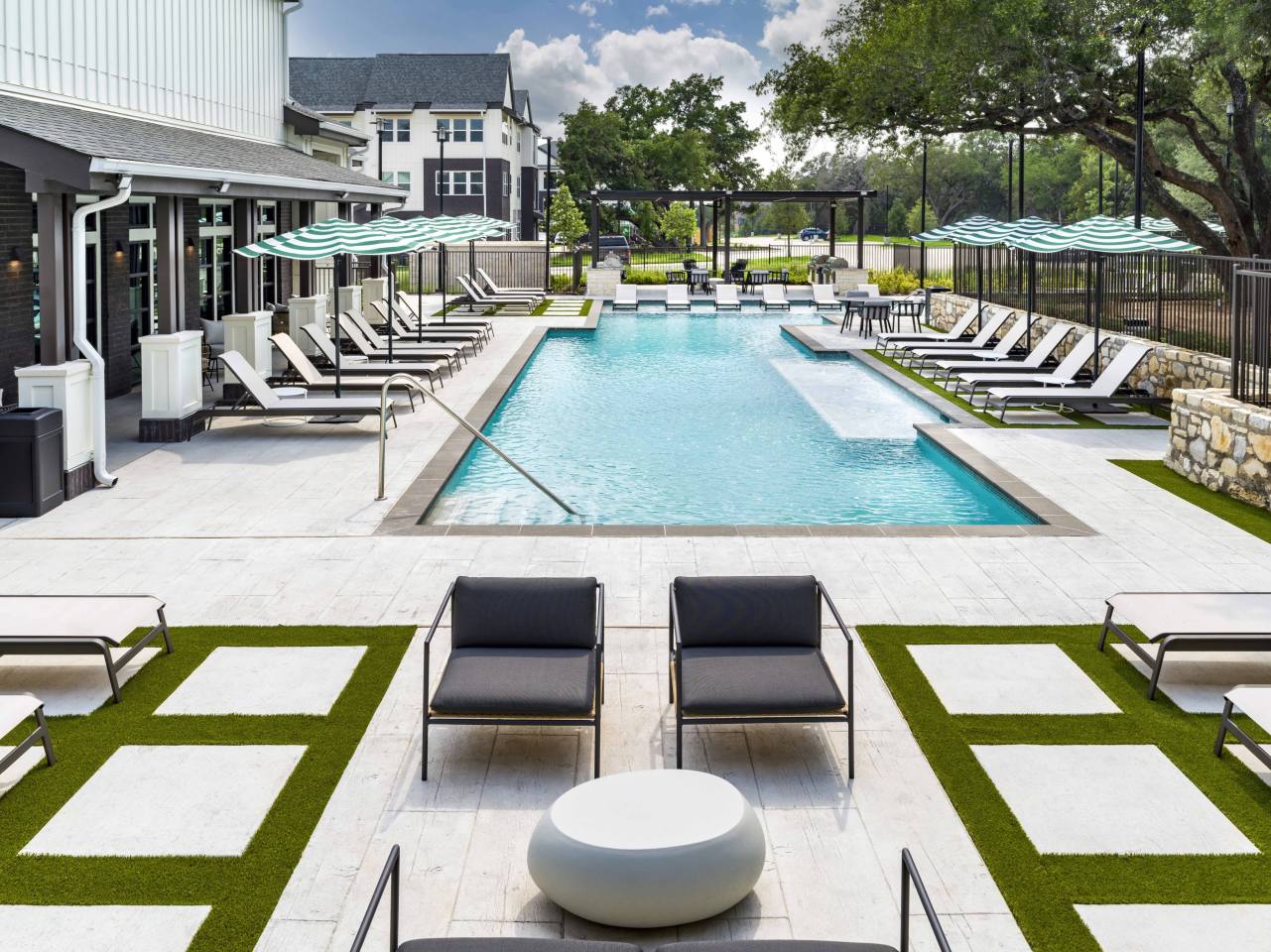 Modera Georgetown Image 1