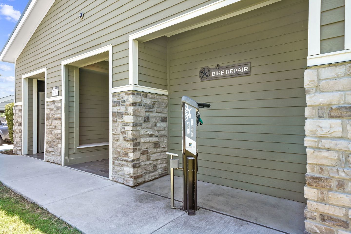 Embree Hill Image 44