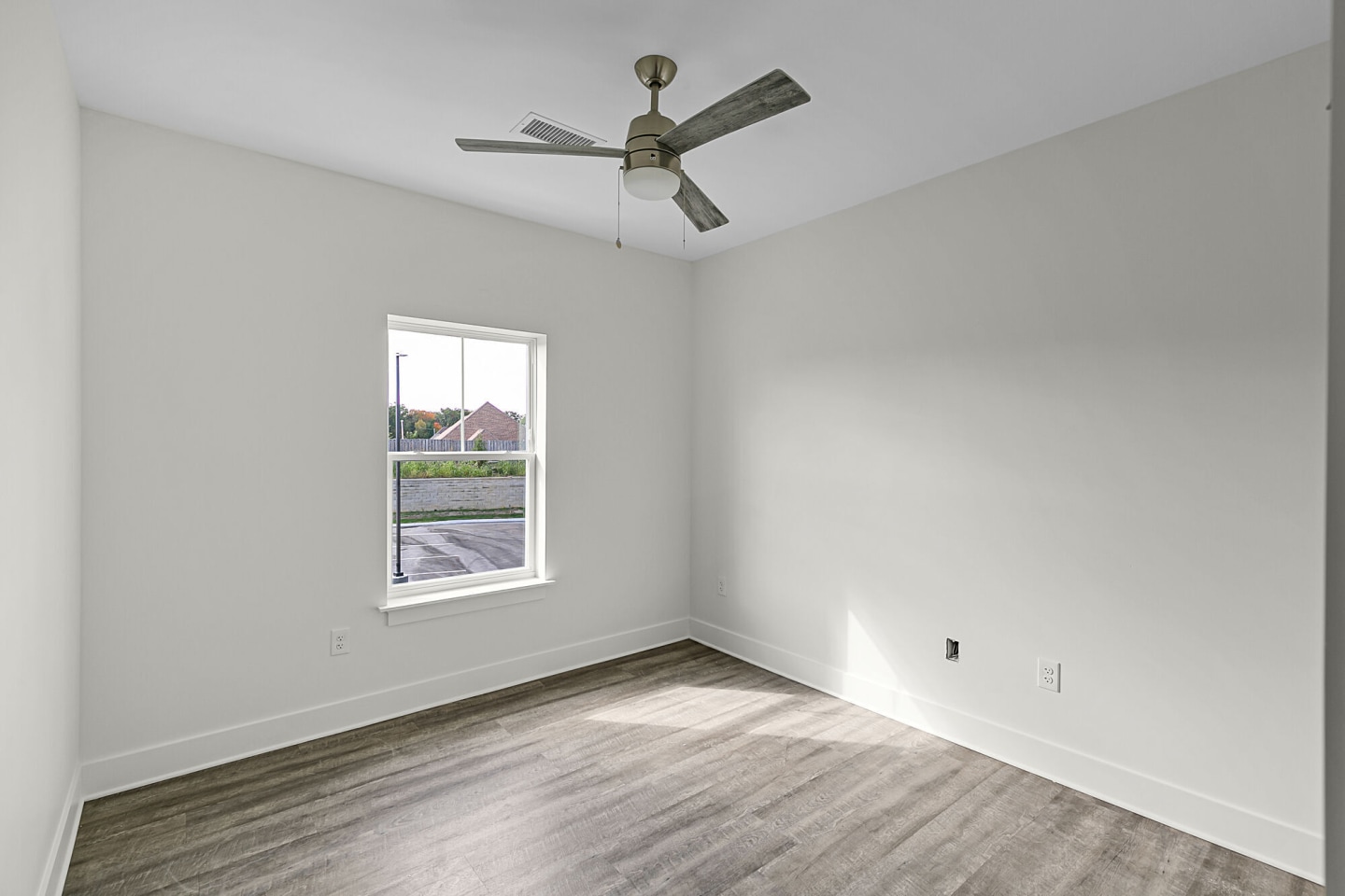 The Apartments at Copper Creek Image 43