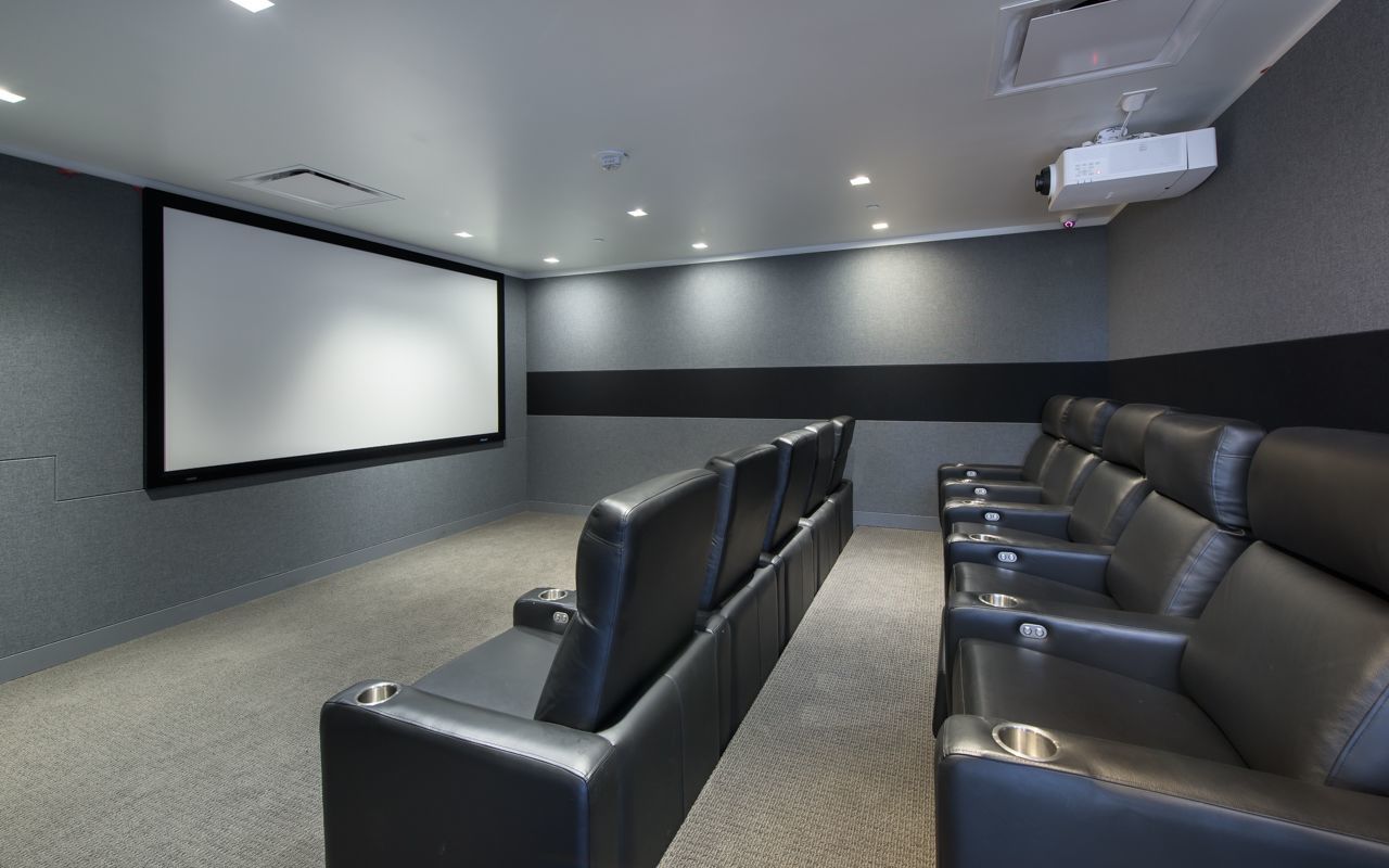 255 Grand Image 9