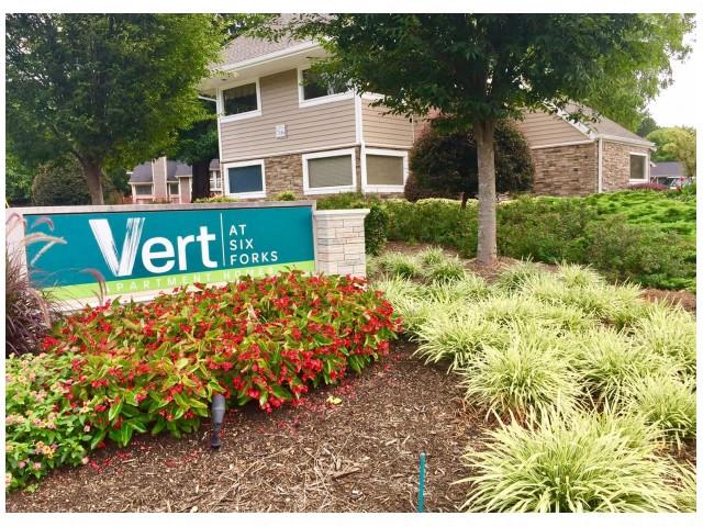 Vert at Six Forks Image 32