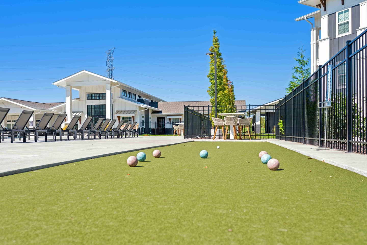 Farmhouse Luxury Apartments Image 10