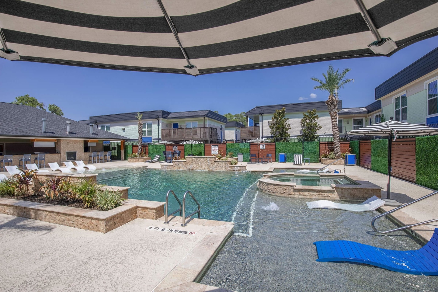 Dominion Square Apartments Image 18