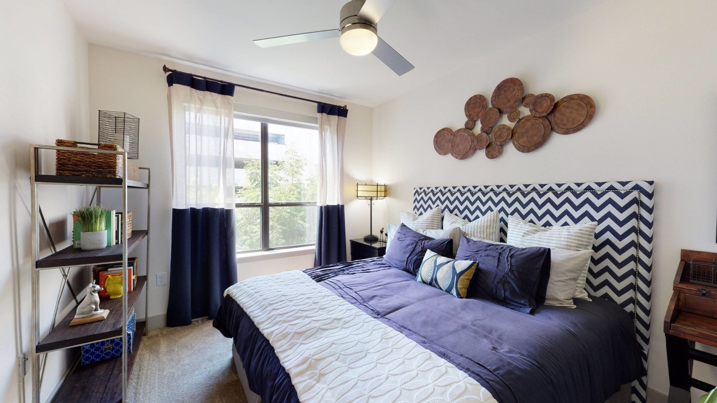 Eleven10 at Farmers Market Apartments Image 7