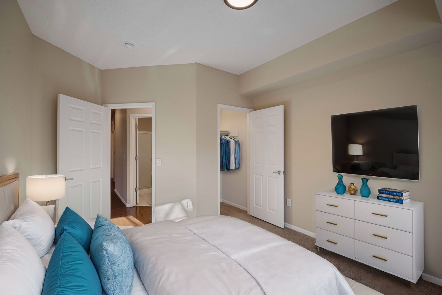 Lake Hazeltine Image 5