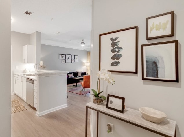 Retreat at River Park Apartments Image 8