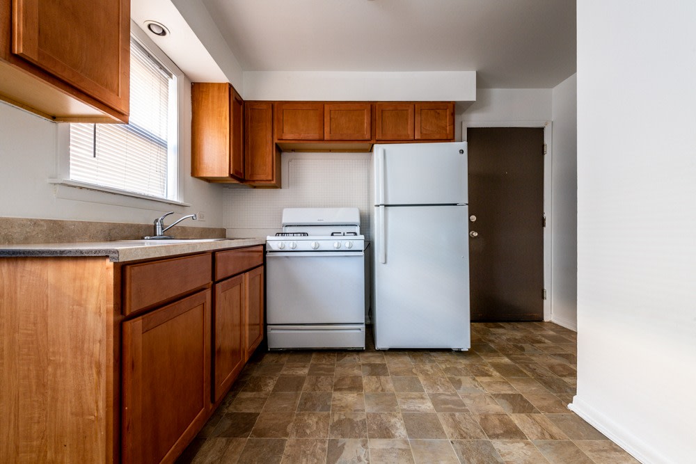 2066 W 135th Pl Image 7