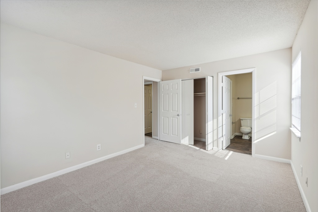 Cypress Pointe Apartment Homes Image 25