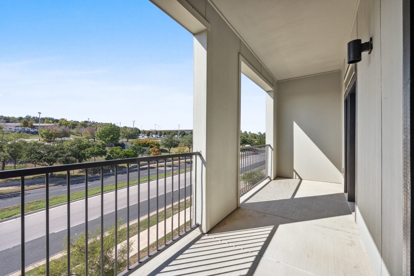 Radius on Grove Image 64