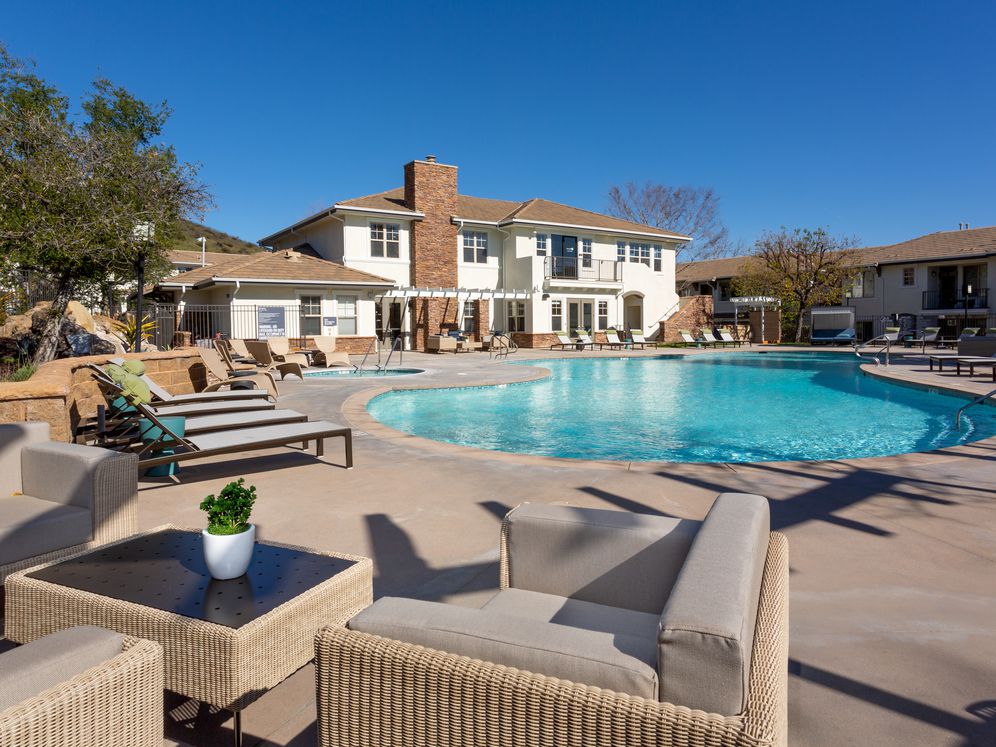 Avalon Oak Creek Image 34