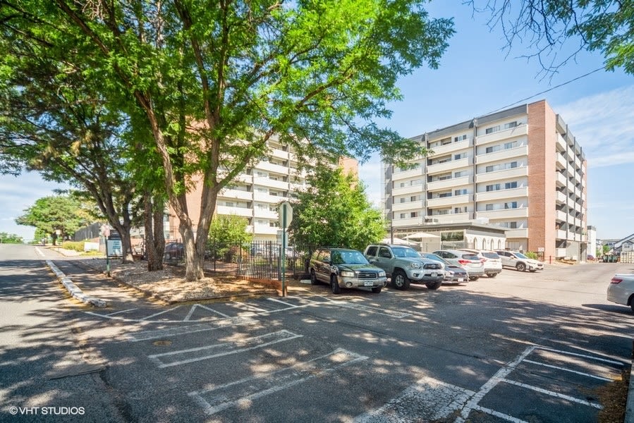 878 S Dexter Image 8