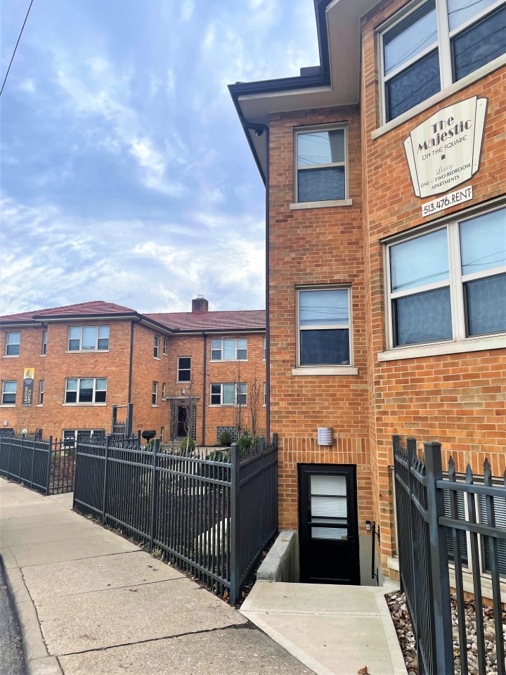 Cincinnati Premier Living Image 16