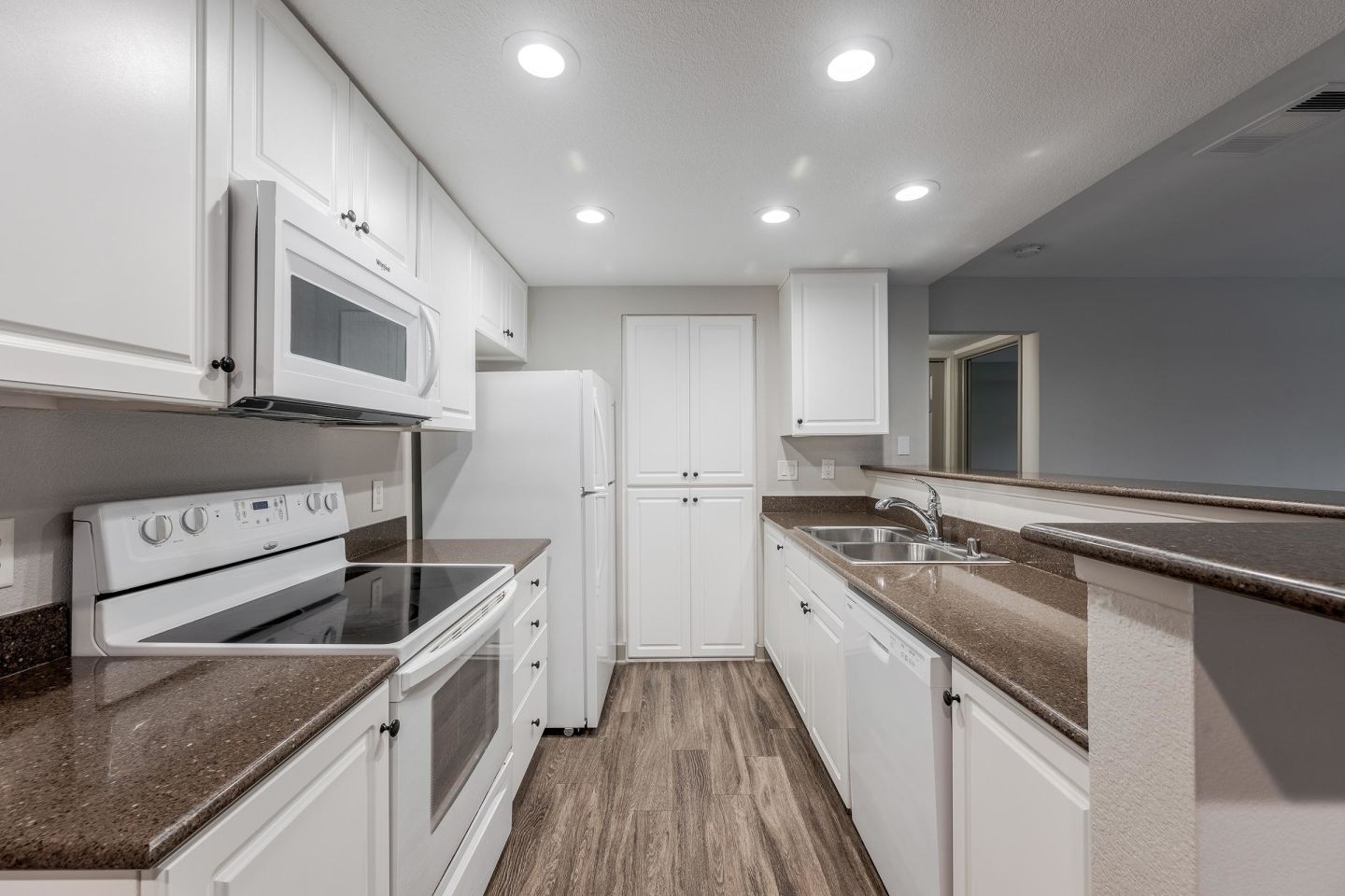 Sycamore Canyon Apartments Image 29