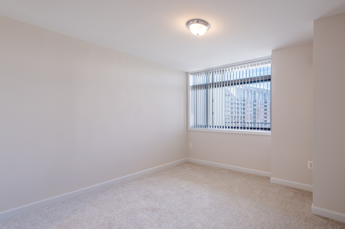 Wildwood Towers Image 20