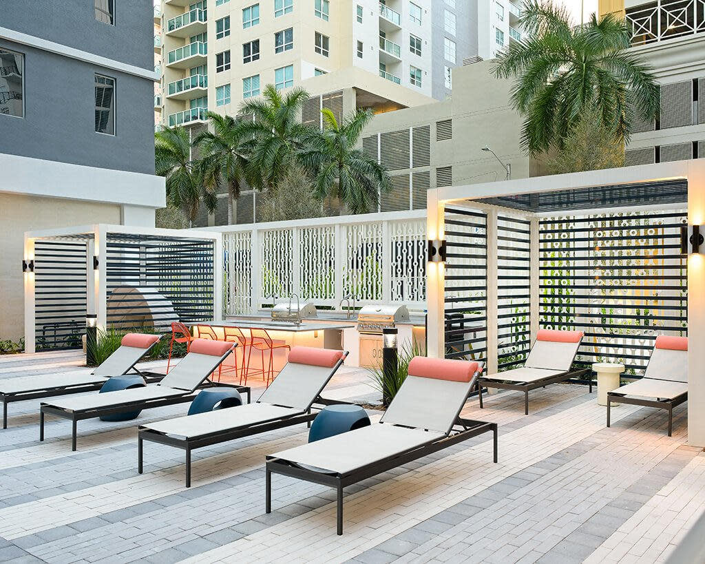 Coasterra Apartments Image 15