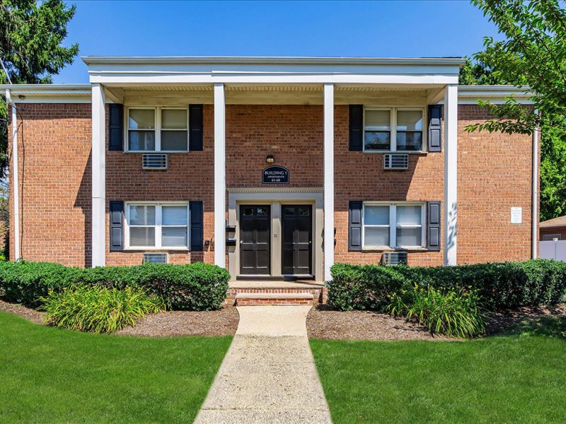 Sherwood Court Image 15
