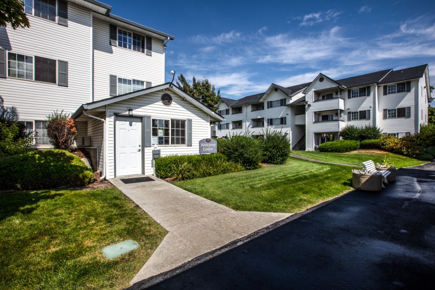 Farr Court Apartments Image 11