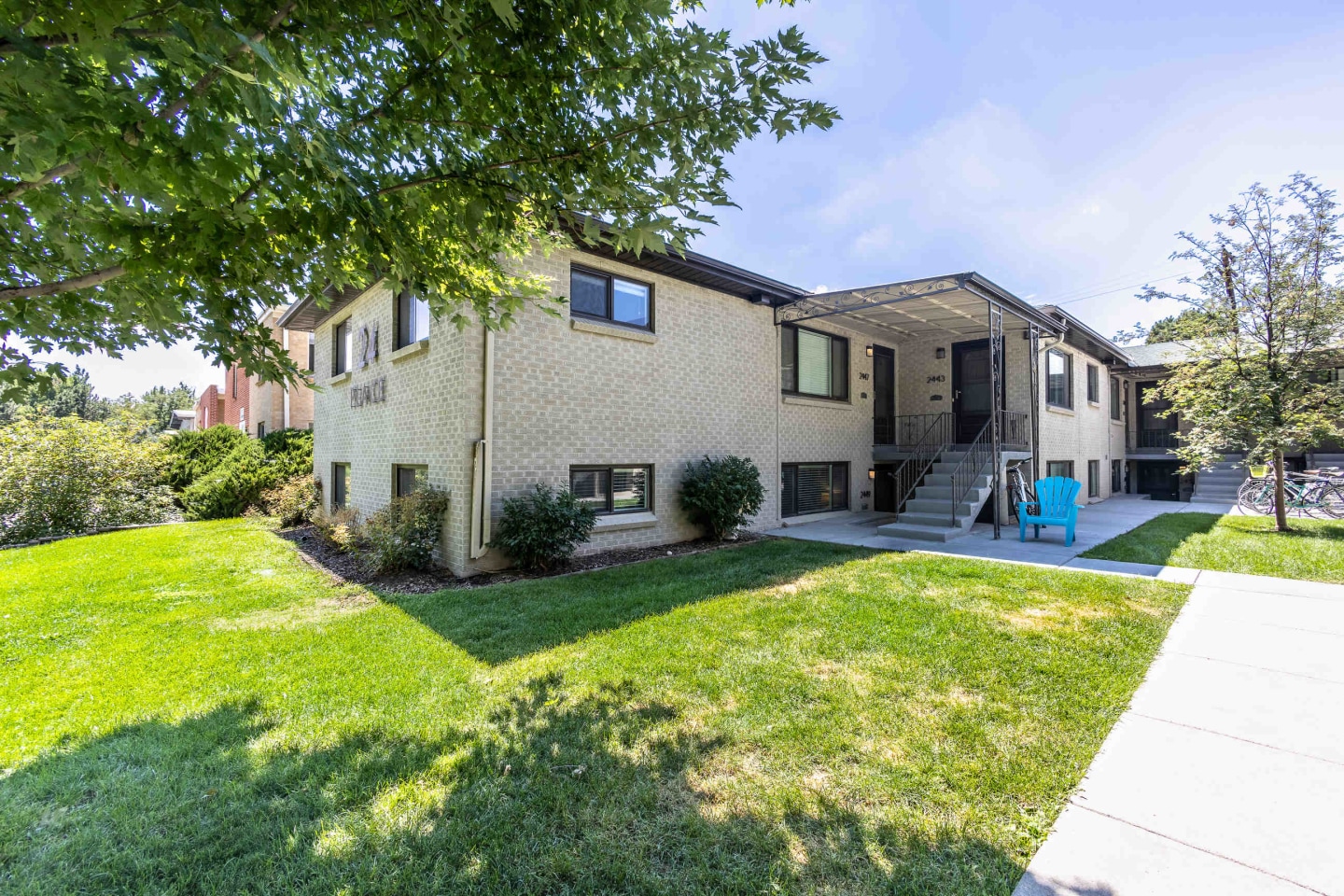 24 PLACE Image 9