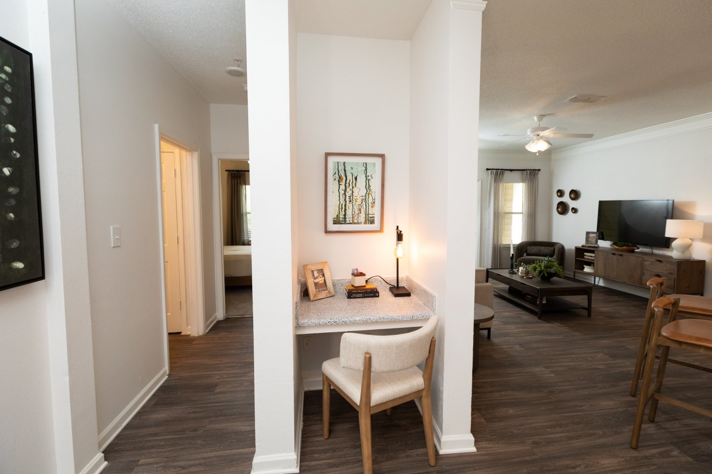 Lakeside Villas Image 15