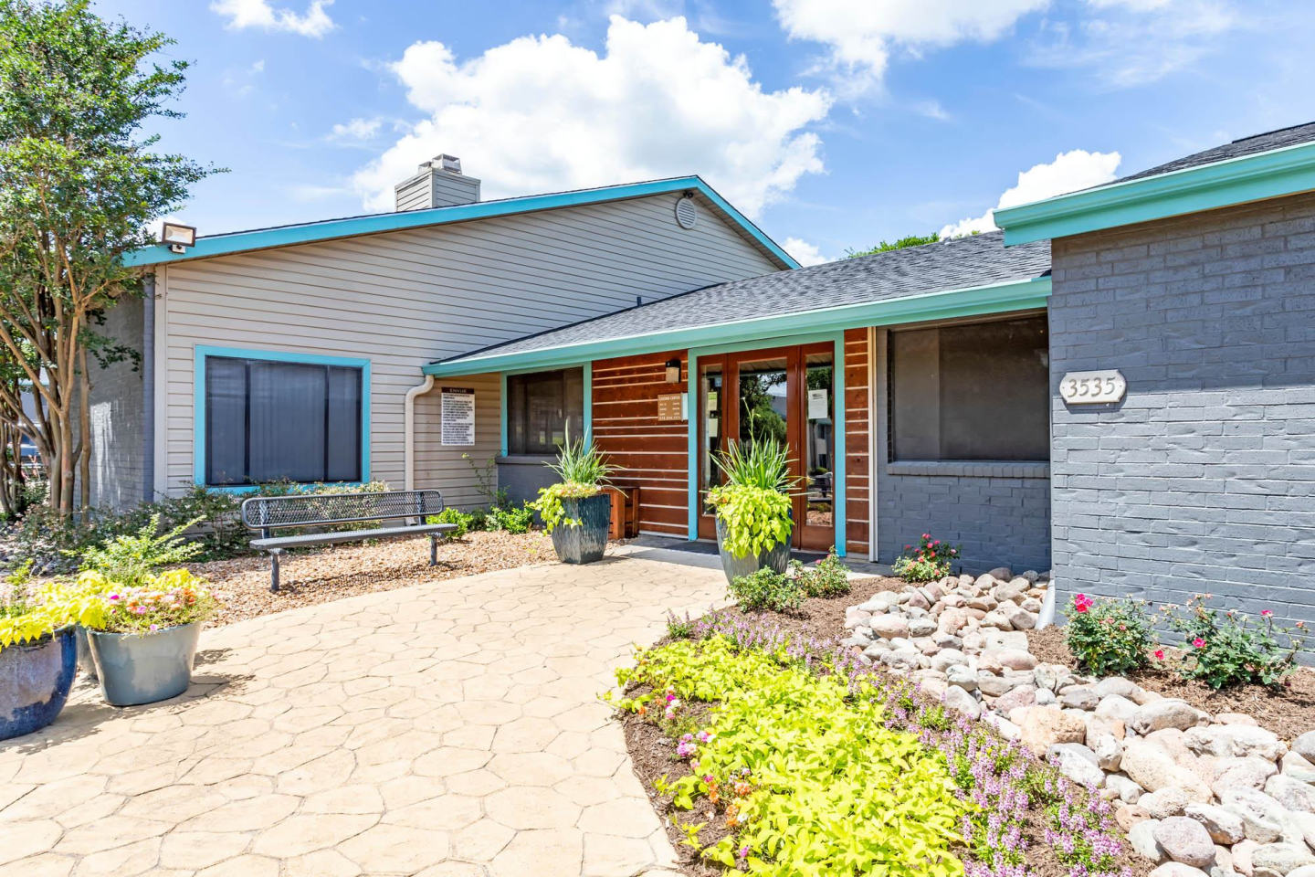 EnVue Apartments Image 3