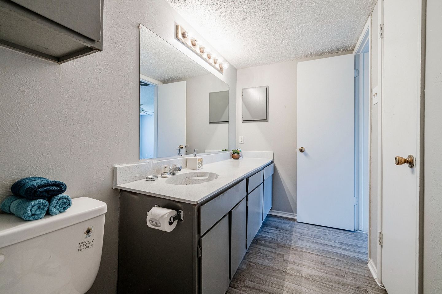 Pacifica Apartment Homes Image 34