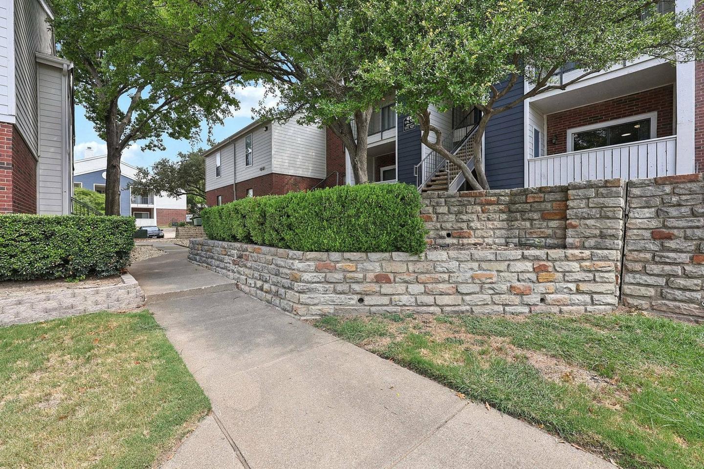 Collin Creek Image 19