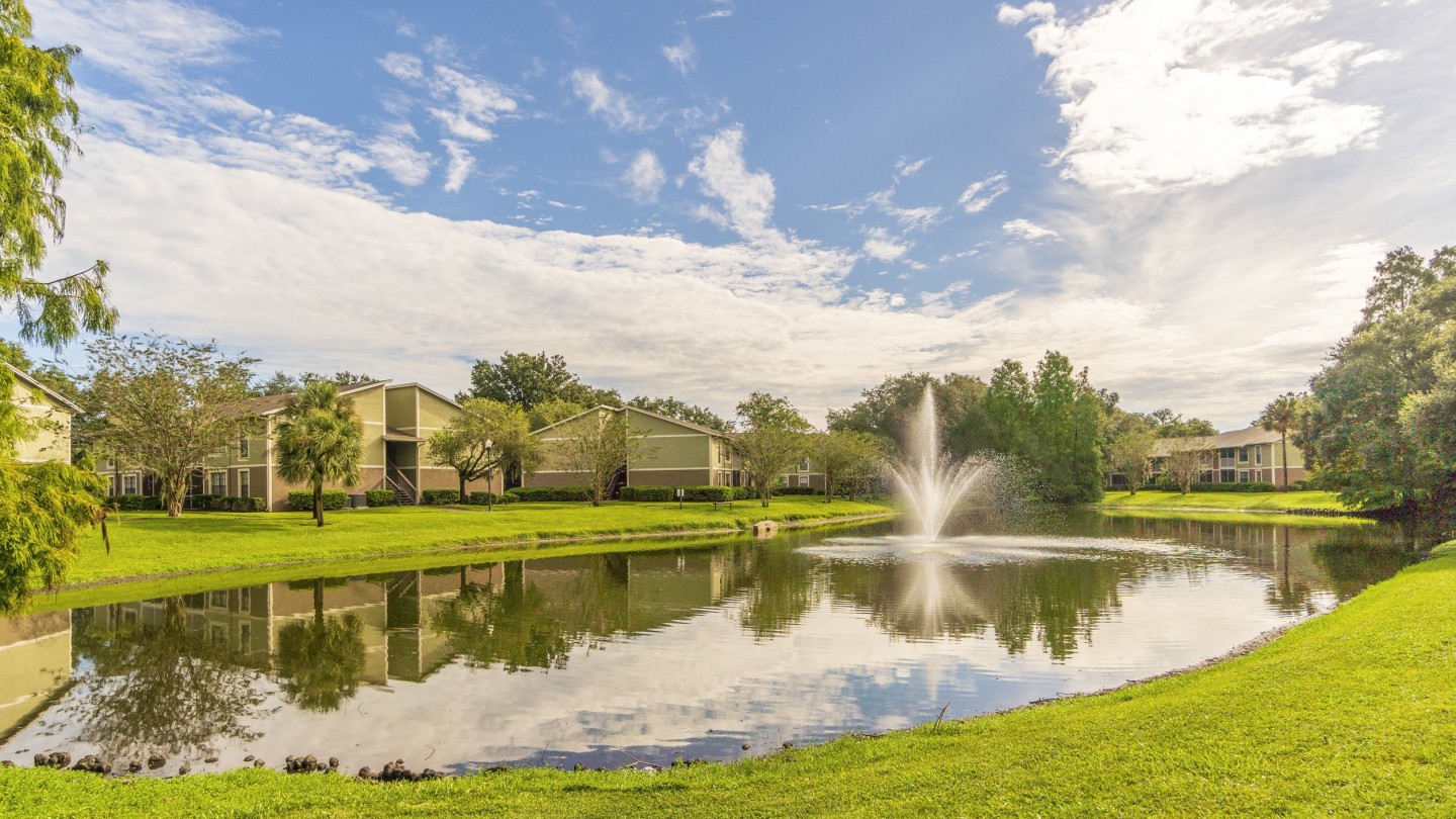 Laurel Oaks Image 25