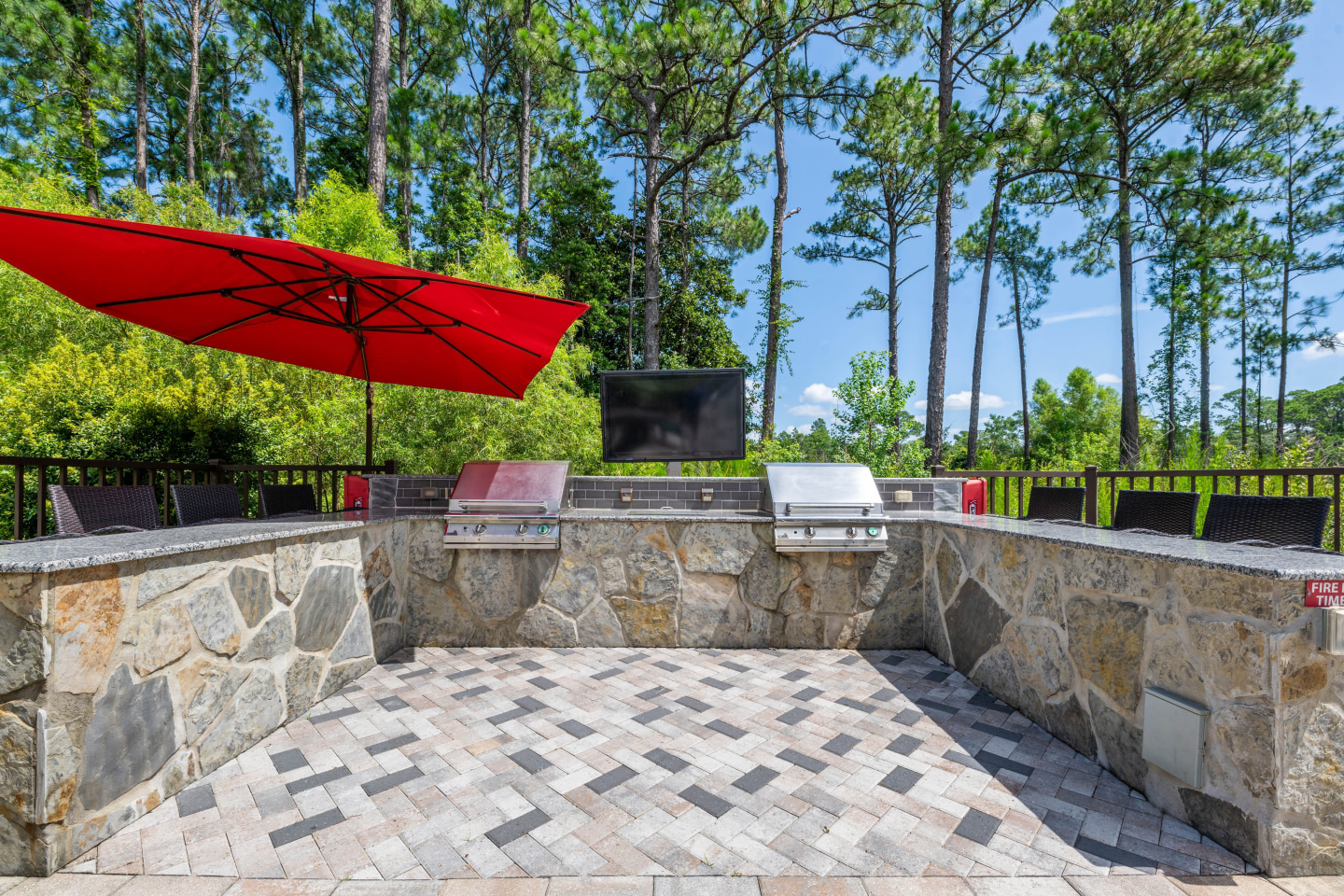 The Sanctuary at 331 Image 11