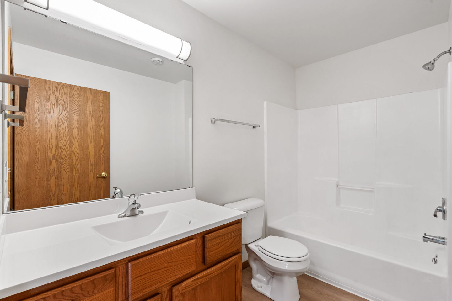 Harper Court Apartments Image 14